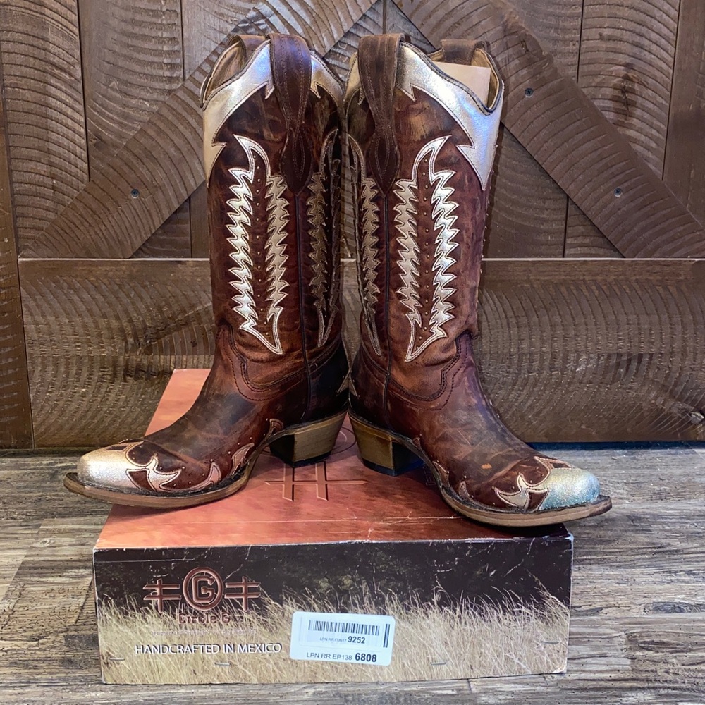 Circle G by Corral Cognac Studded Overlay Snip Toe Leather Cowboy Boots